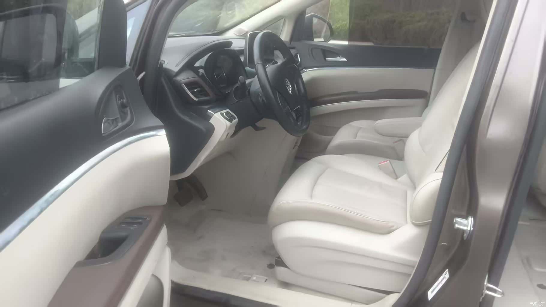 Buick GL8, 2020 6