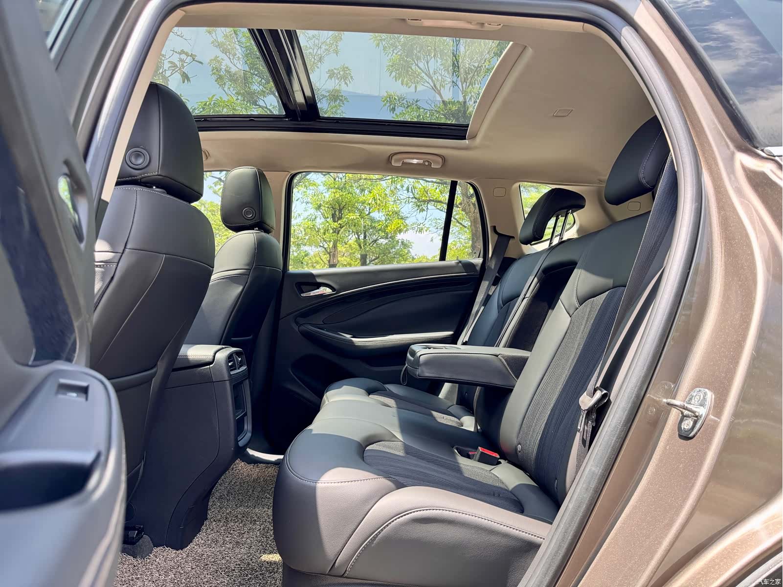 Buick Envision Plus, 2017 8