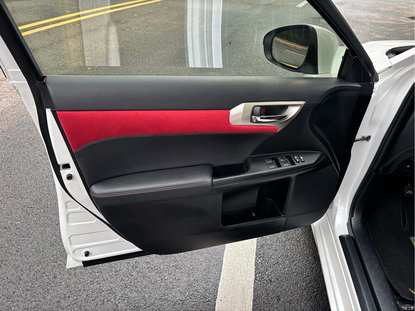 Lexus CT, 2018 9