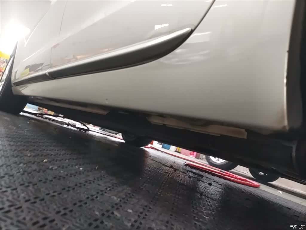 Audi A6L, 2015 22