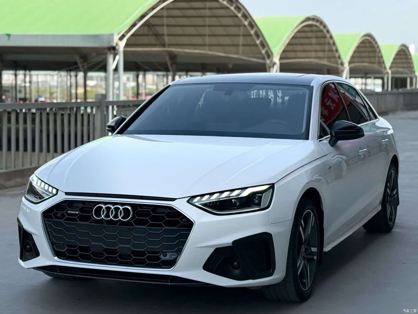 Audi A4L, 2021 1