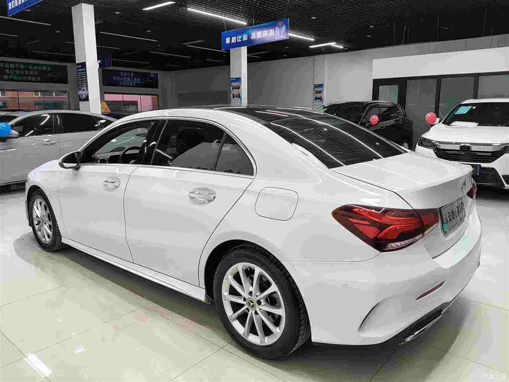 Mercedes-Benz A-Class, 2021 4