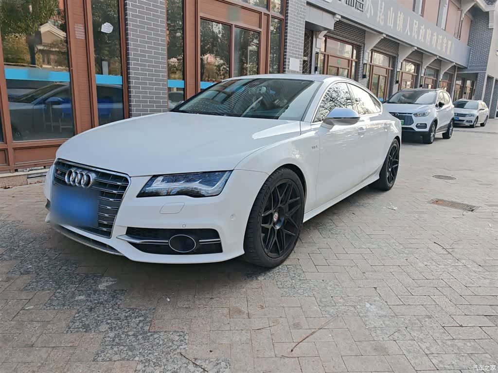 Audi TT, 2014 1