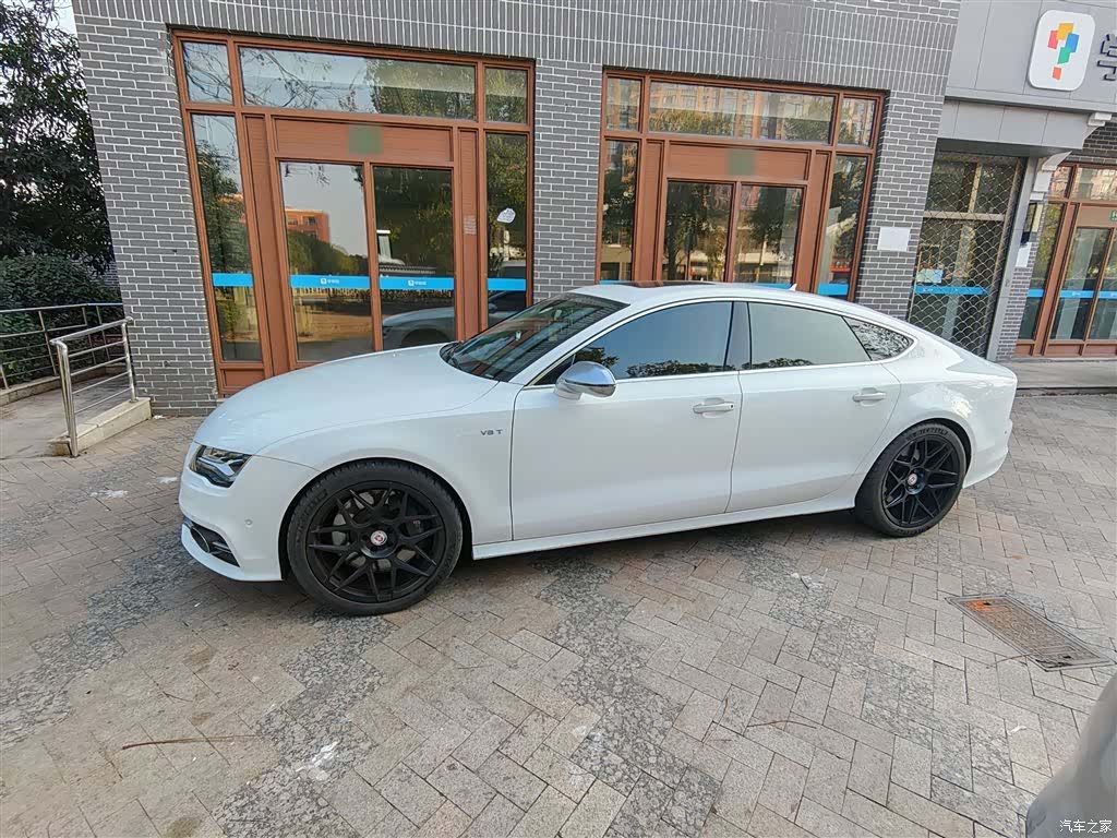 Audi TT, 2014 6
