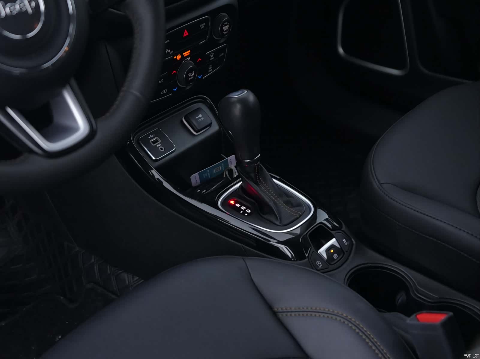 Jeep Compass, 2021 13
