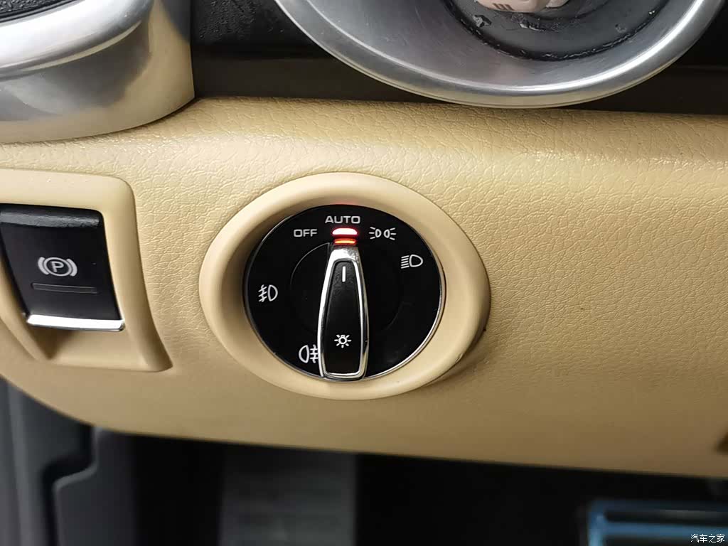 Porsche Cayenne, 2015 21