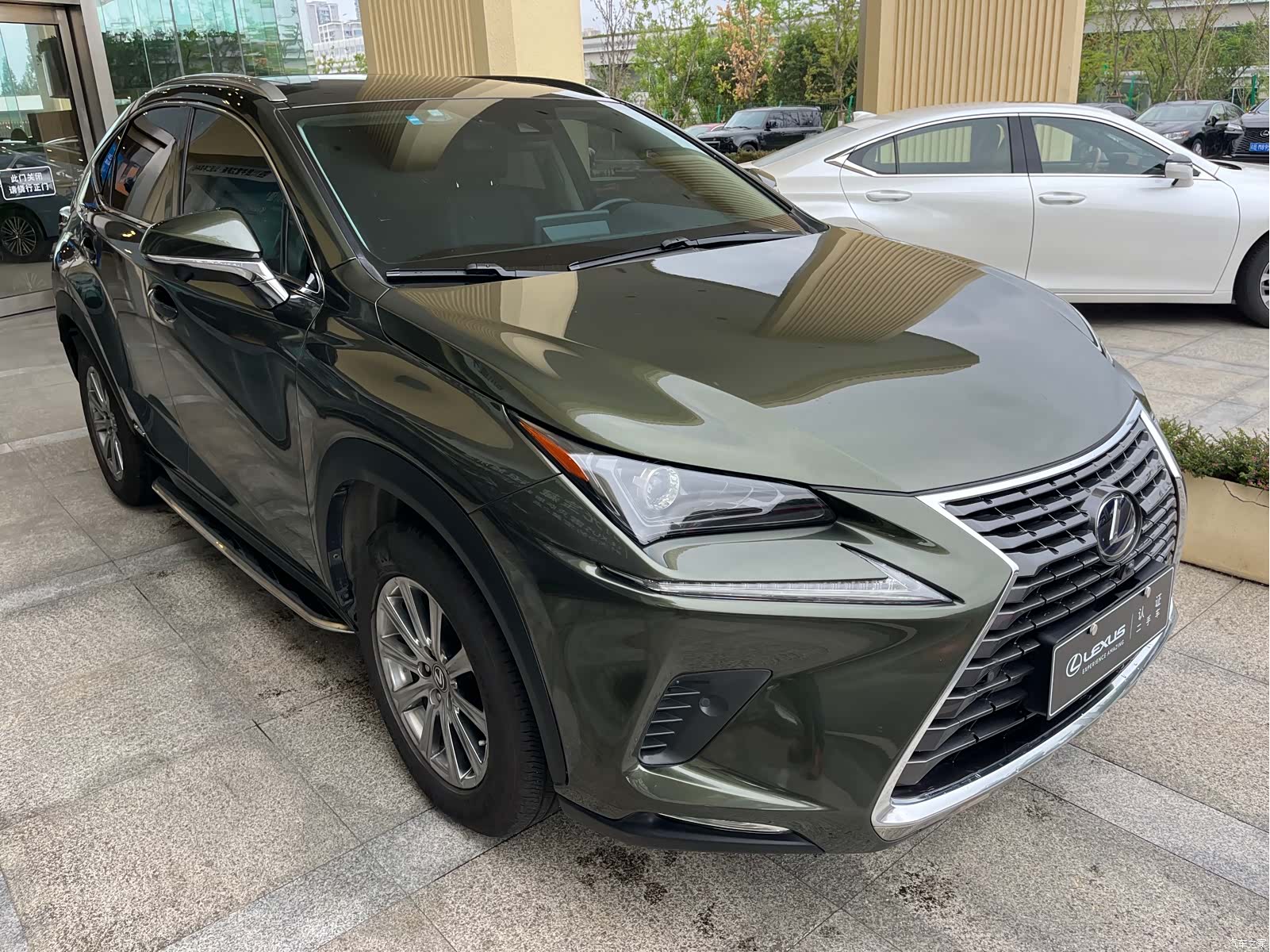 Lexus NX, 2020 3