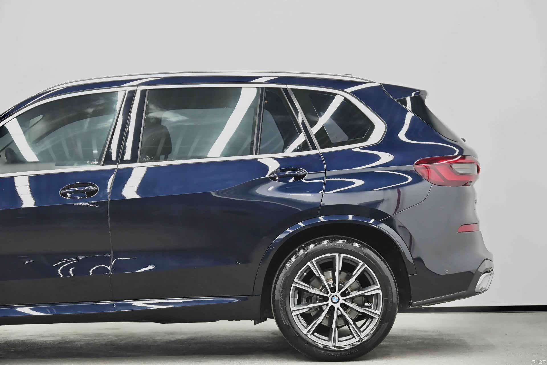 BMW X5, 2023 28