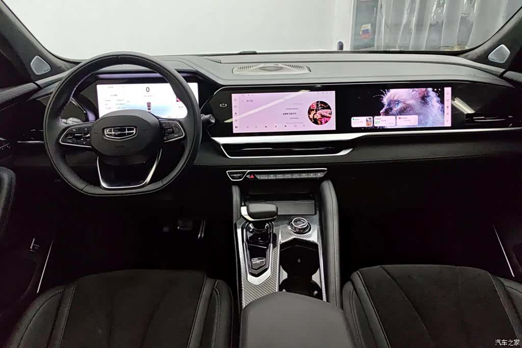 Geely Xingyue L, 2025 12