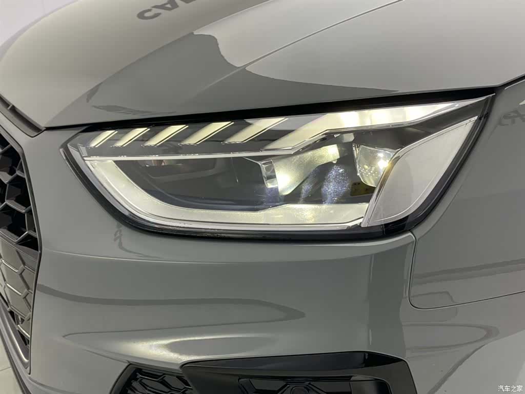 Audi A4L, 2026 9