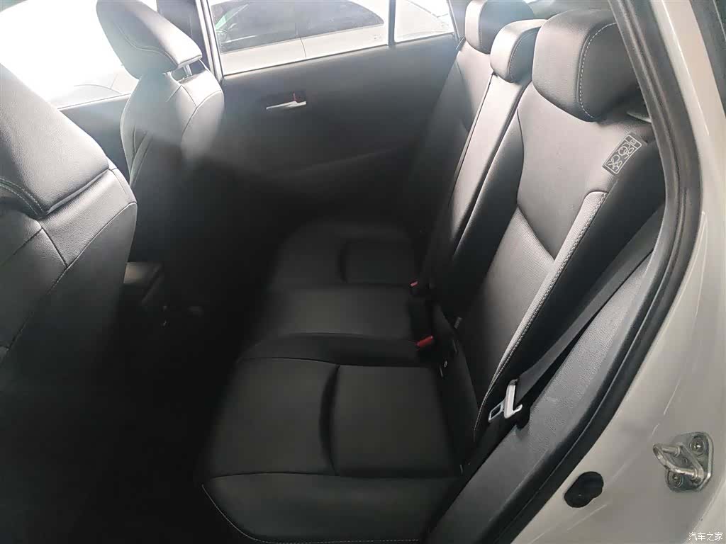 Toyota Frontlander, 2022 12