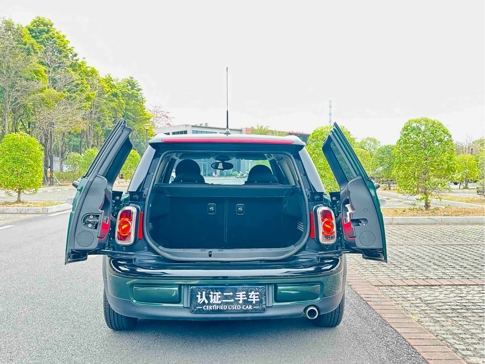Mini Clubman, 2010 9