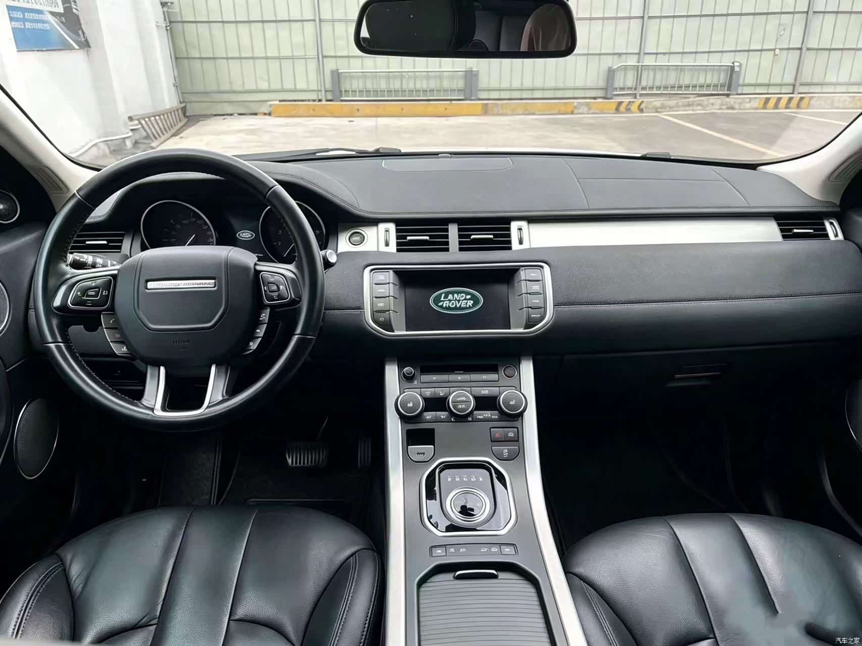 Land Rover Range Rover, 2015 11