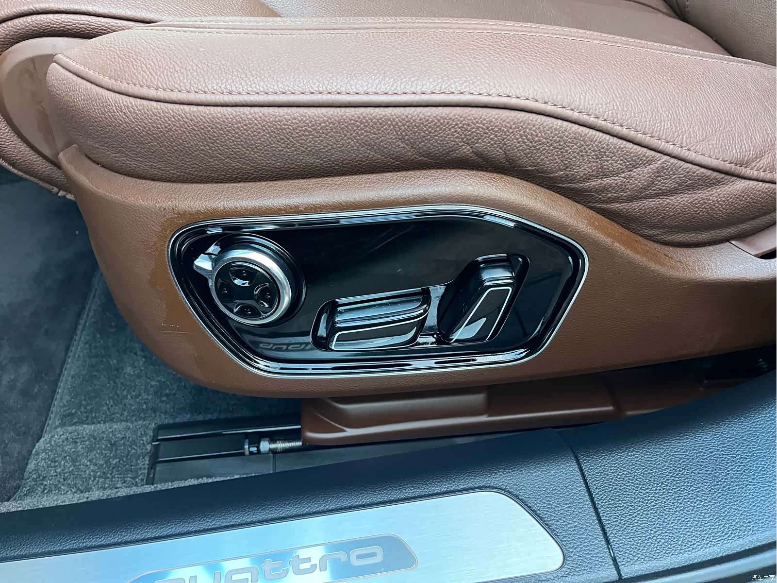 Audi A8L, 2016 11