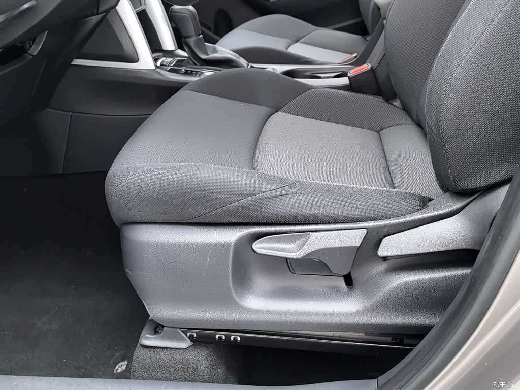 Toyota Frontlander, 2023 20