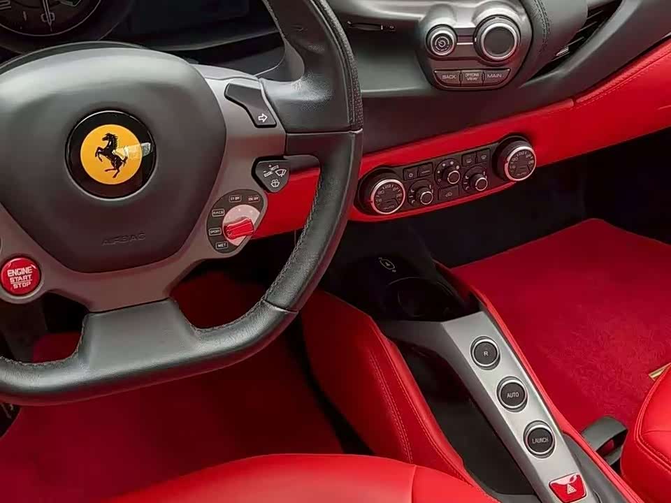 Ferrari 488