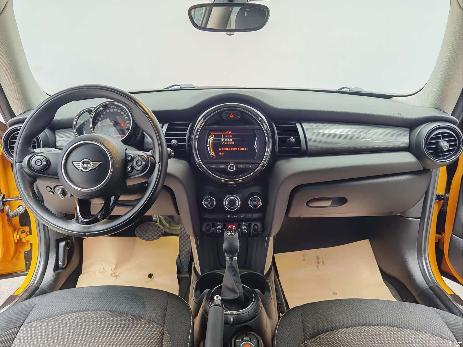 Mini Cooper, 2015 14