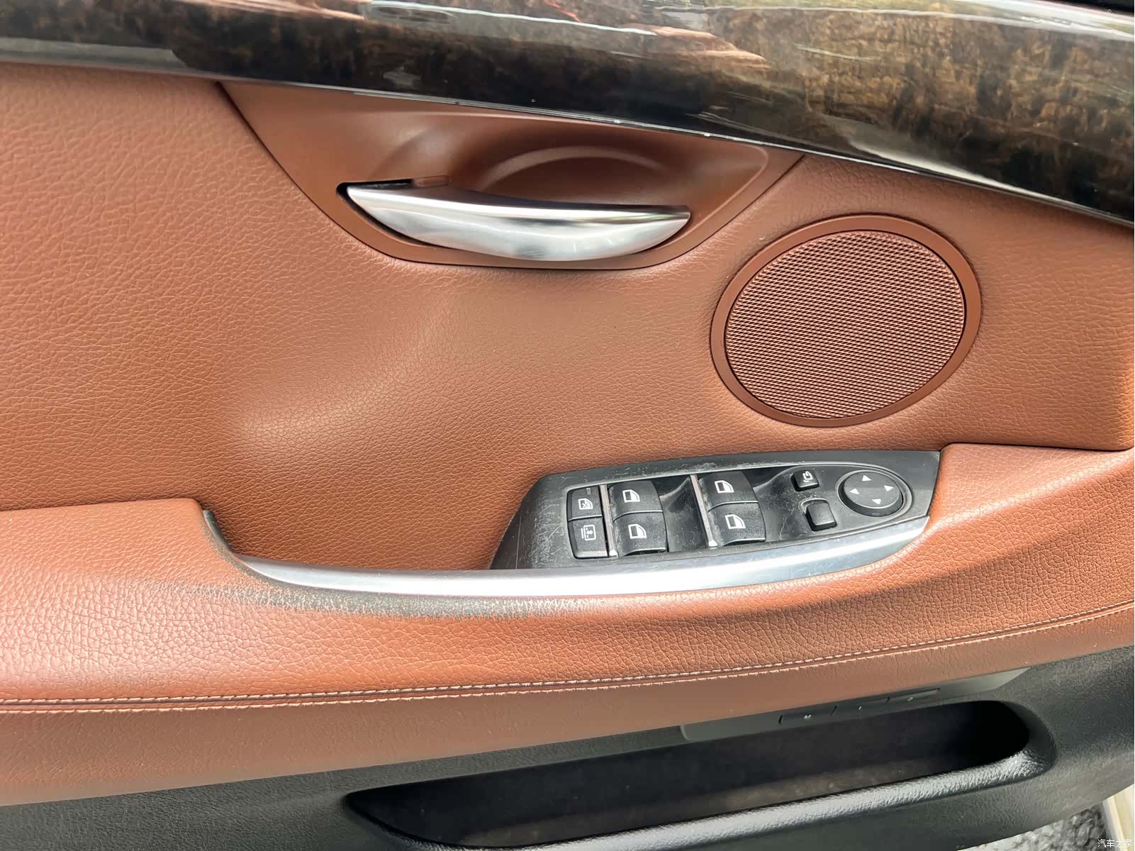 BMW 5 Series, 2010 21