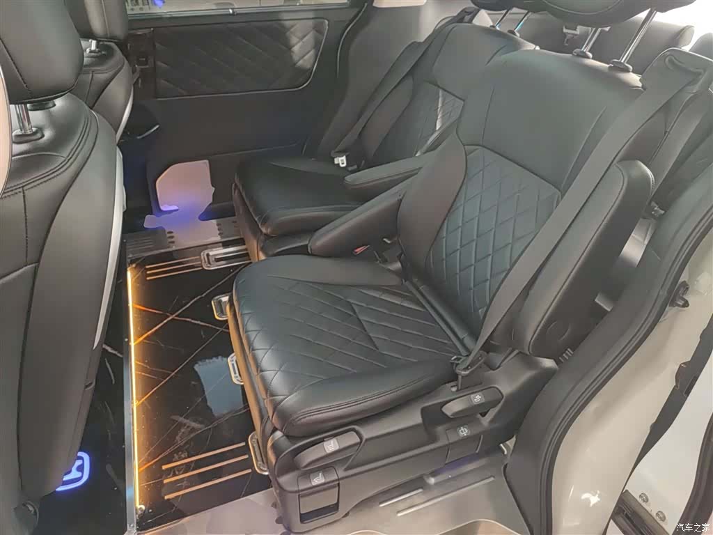 Honda Elysion, 2019 13