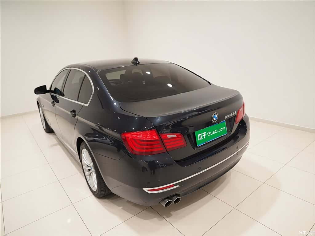 BMW 5 Series, 2017 23