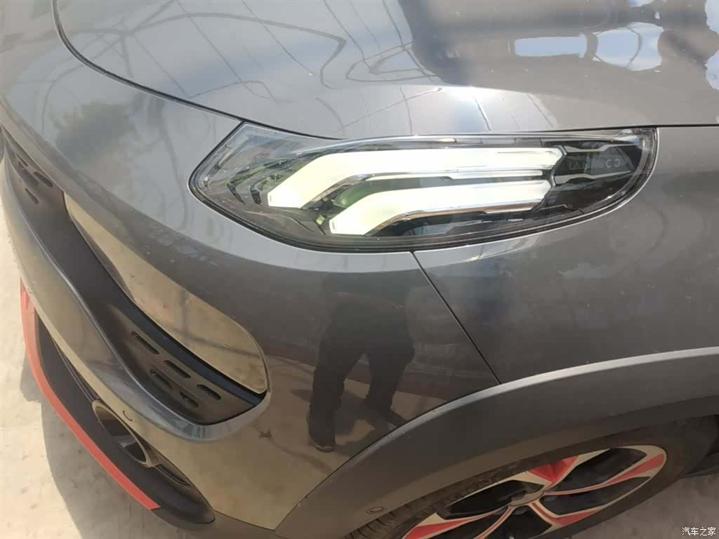 Lynk & Co 01, 2020 24