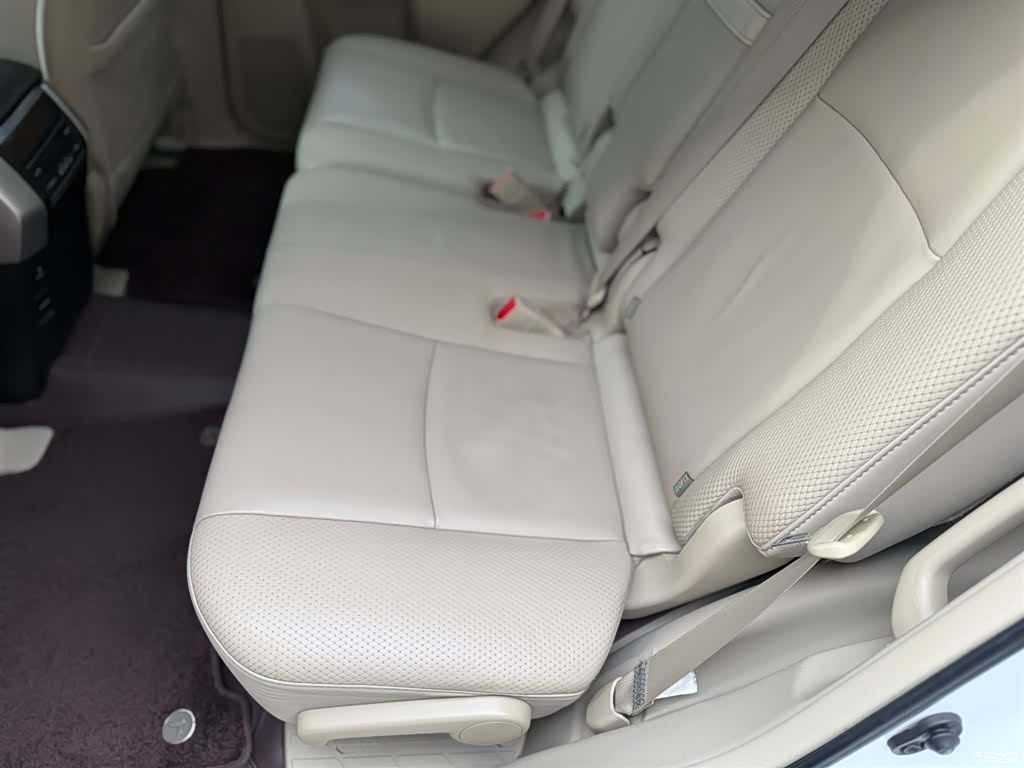 Toyota Prado, 2012 18