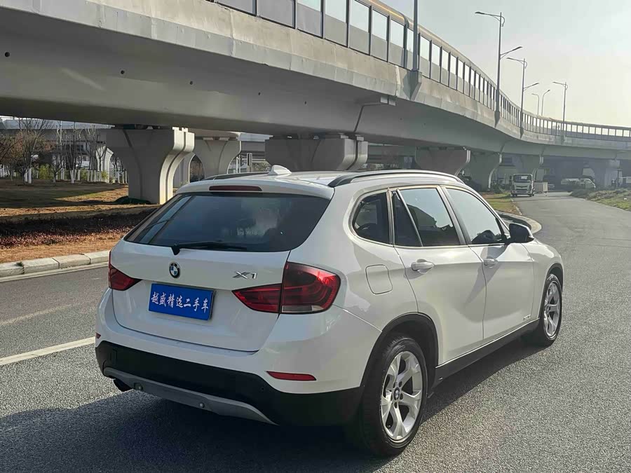 BMW X1 2013, фото 7
