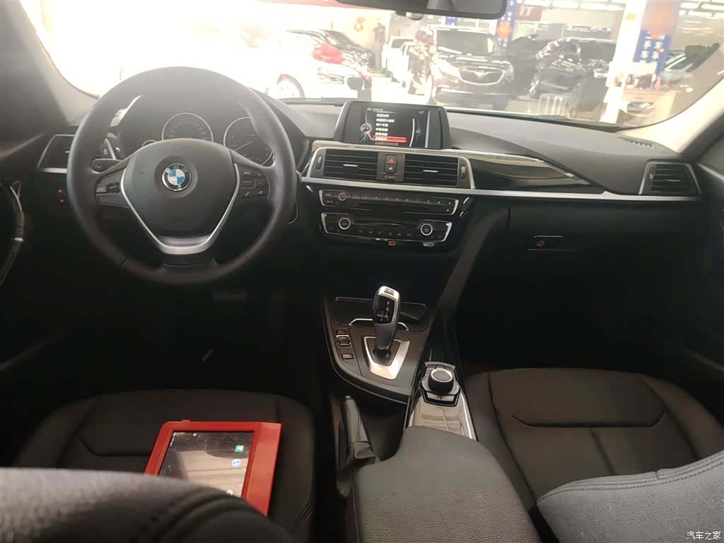 BMW 3 Series, 2017 11