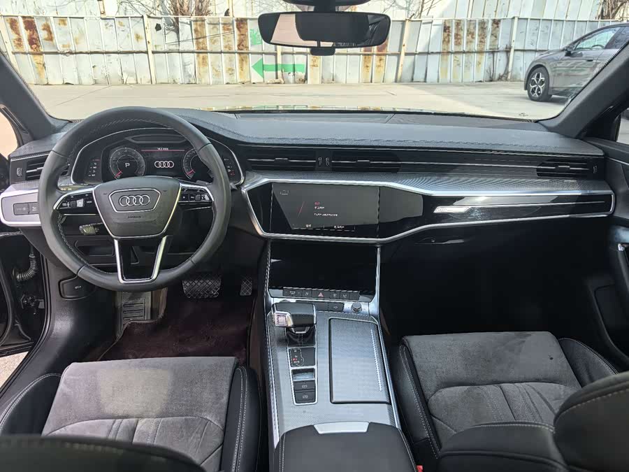 Audi A6L 2021, фото 6