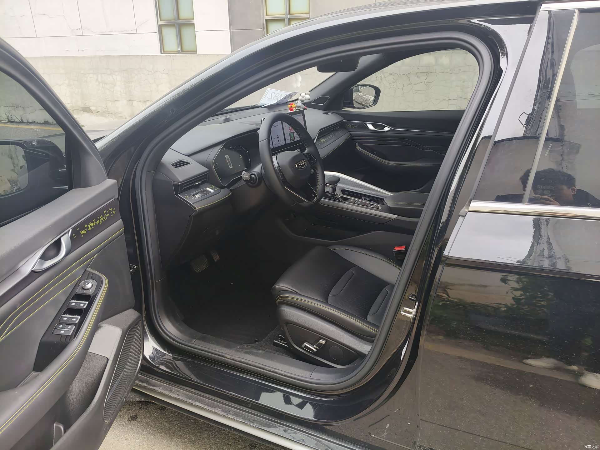 Geely Preface, 2023 все фото