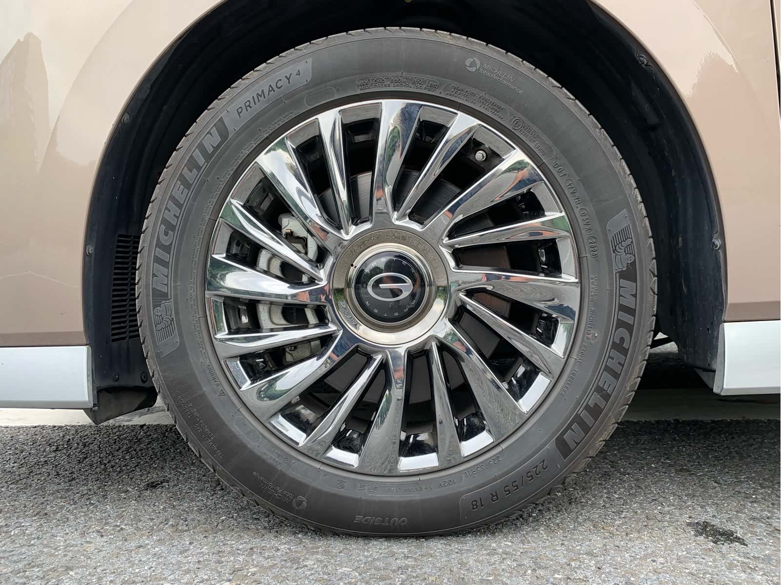 Trumpchi M8, 2023 11