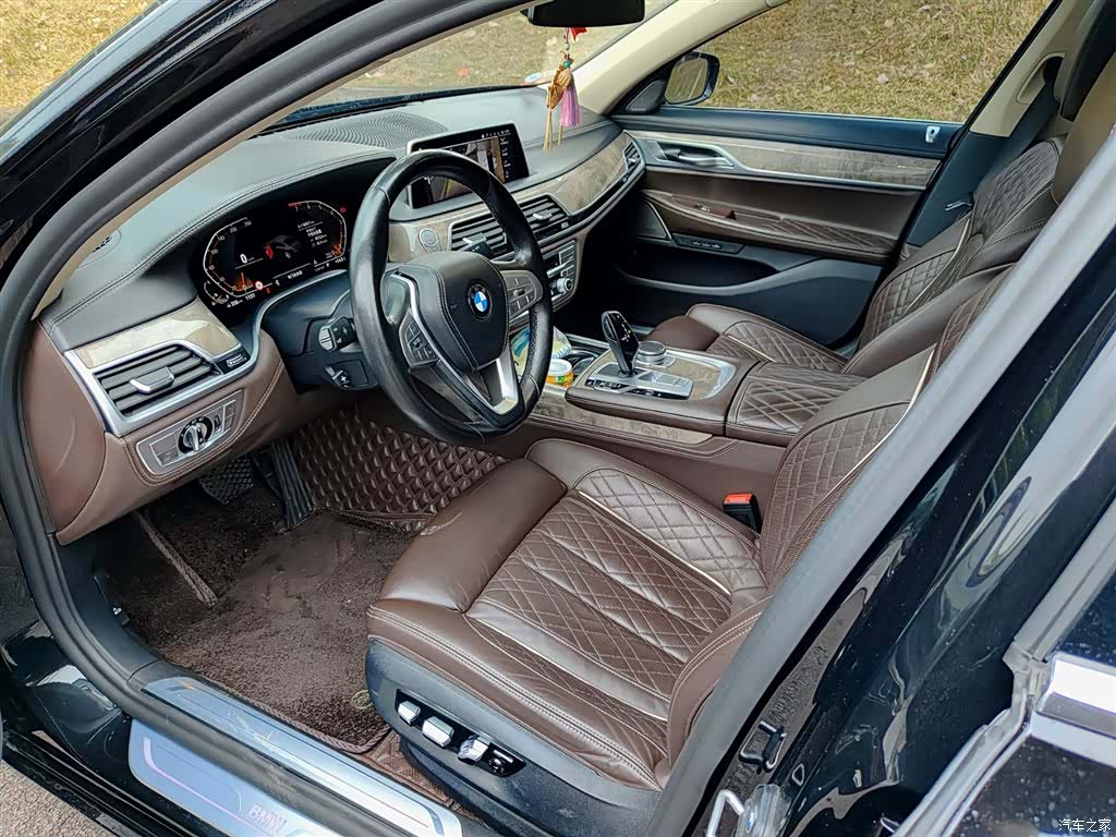 BMW 7 Series, 2021 7