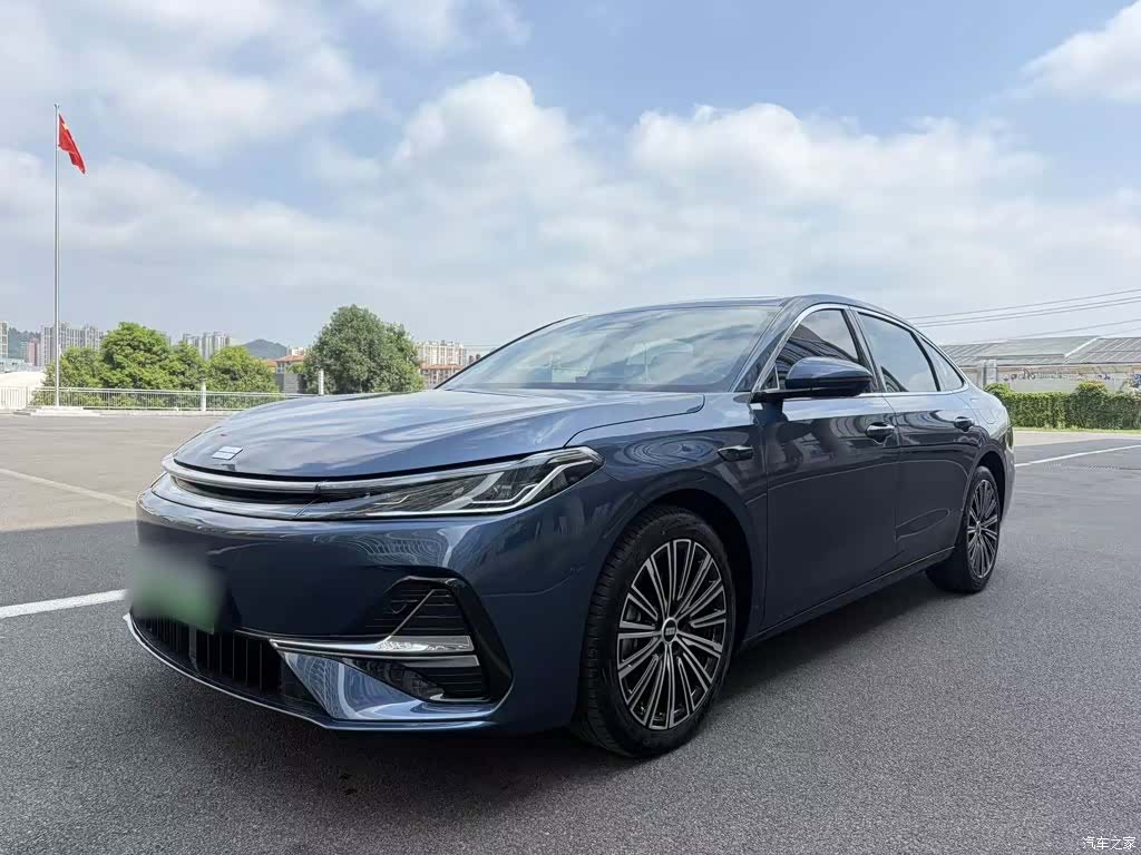 Geely A7, 2025 3