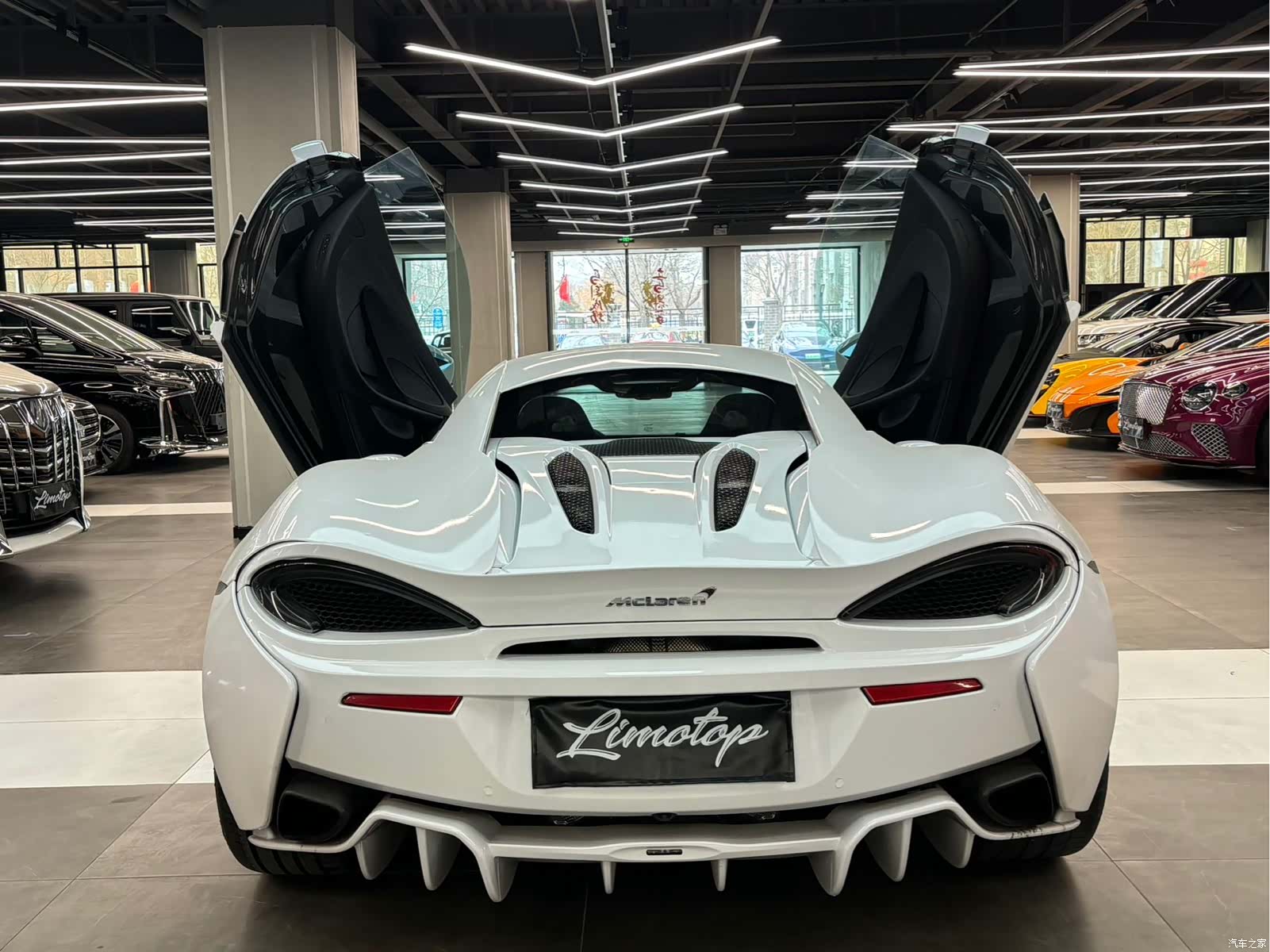 McLaren 570, 2016 все фото