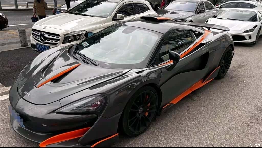 McLaren 570, 2017 7