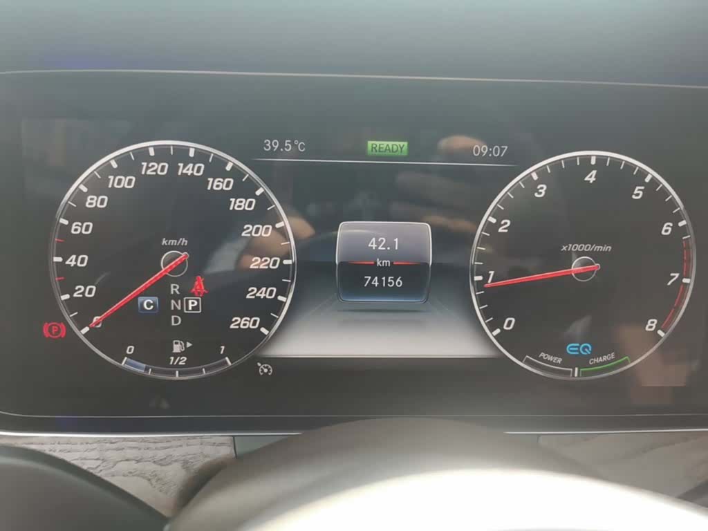 Mercedes-Benz E-Class, 2019 12