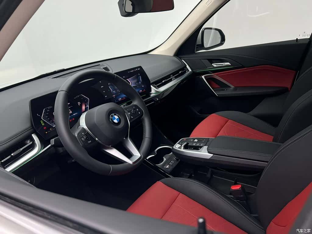 BMW X1, 2023 12