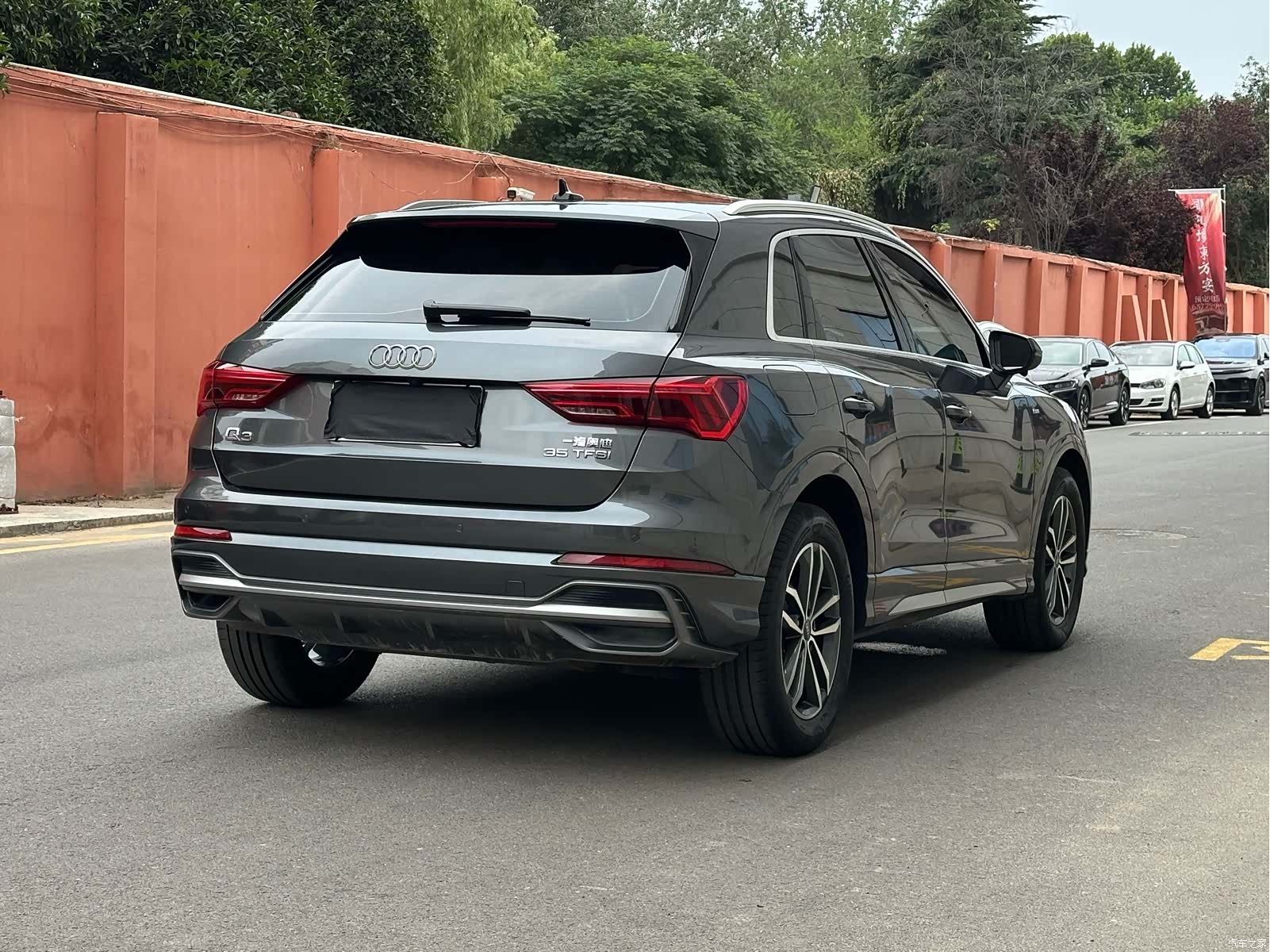 Audi Q3, 2022 4