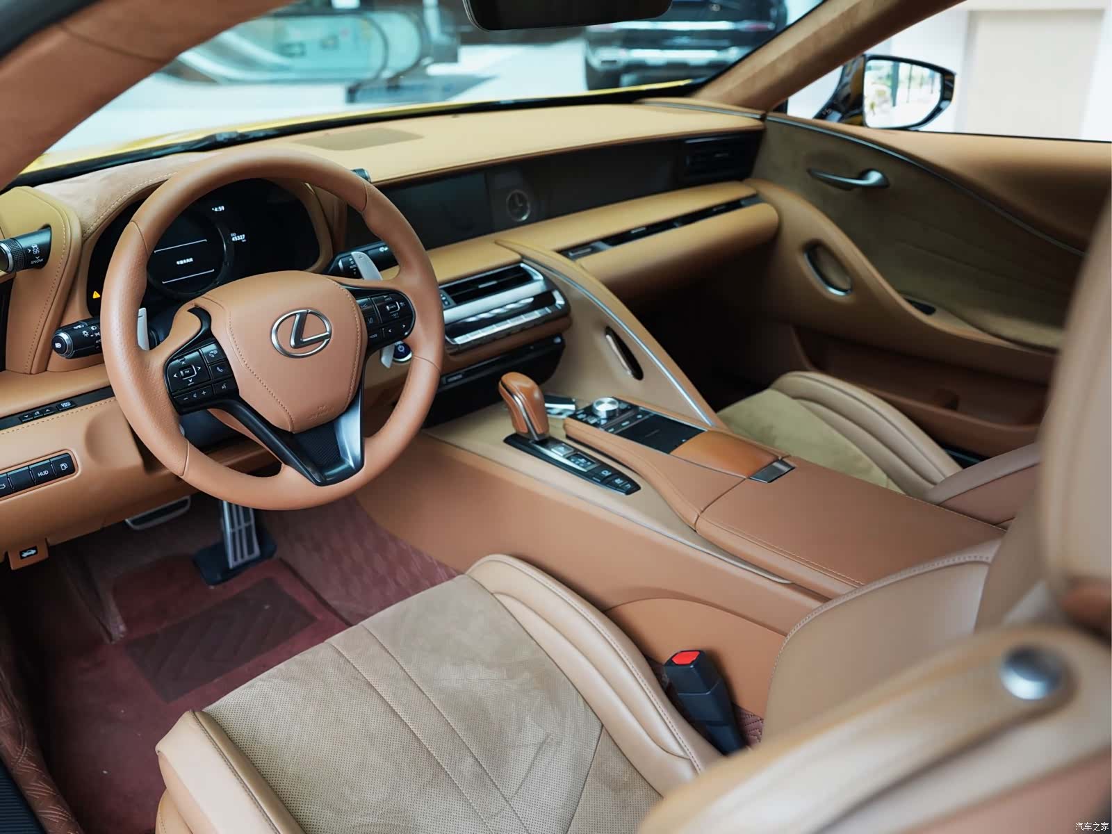 Lexus LC, 2018 все фото