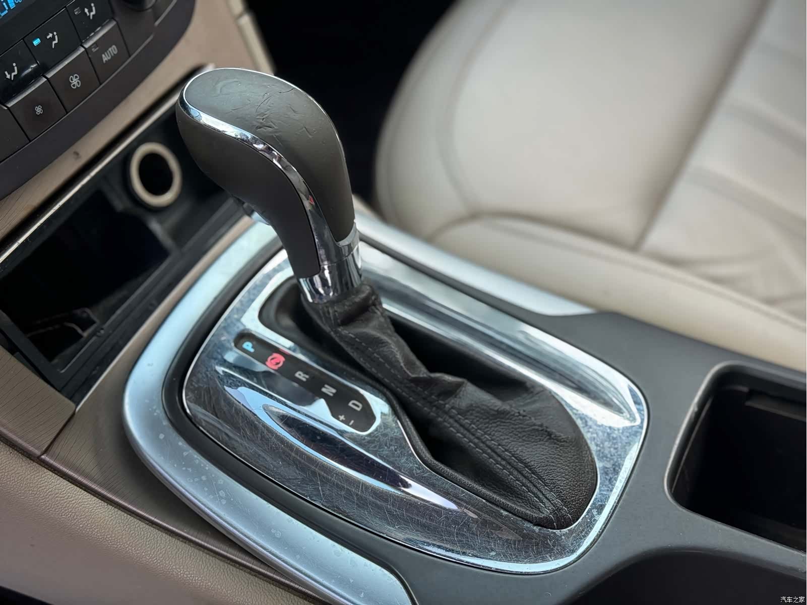 Buick Regal, 2012 12