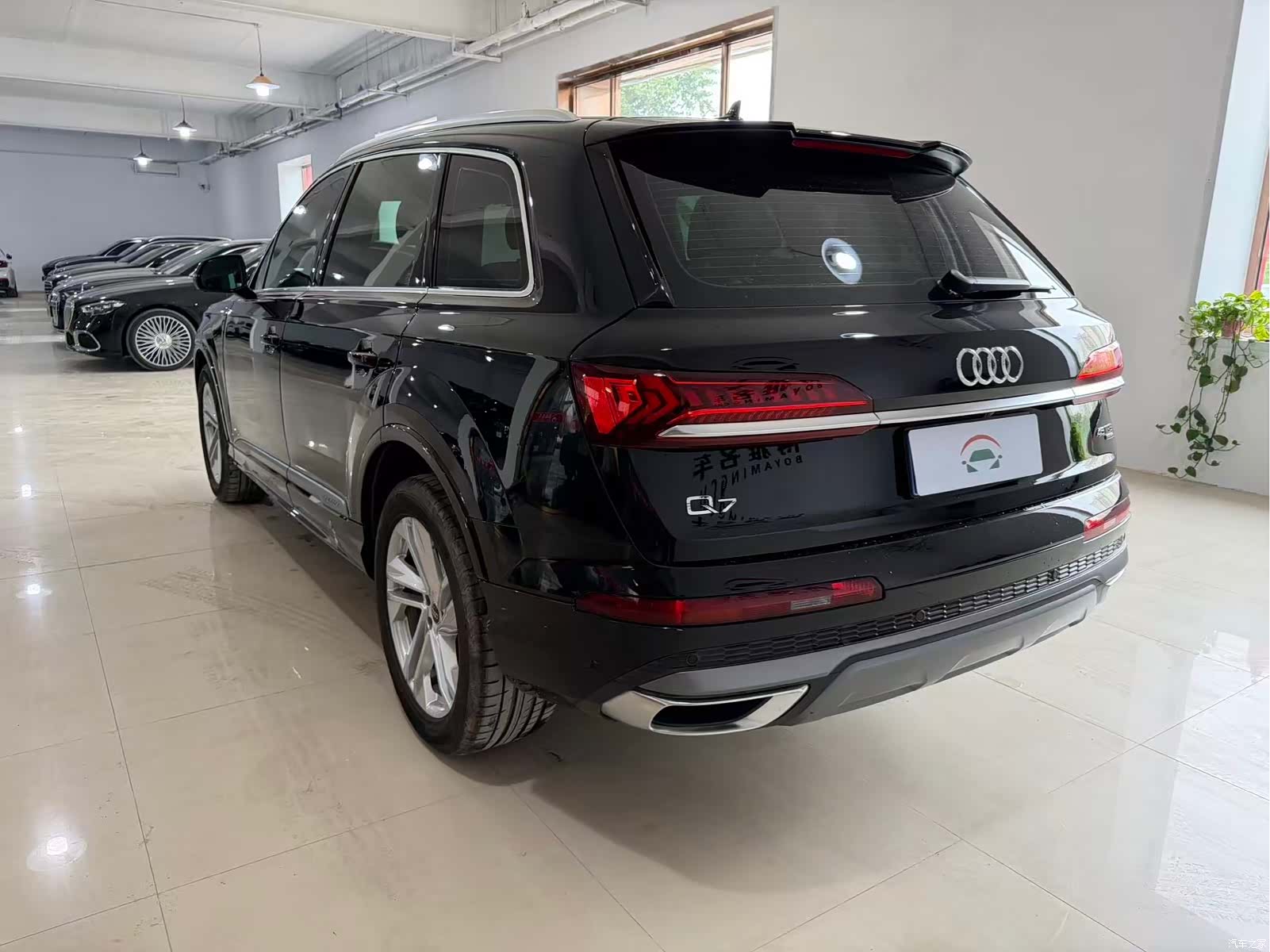 Audi Q7, 2024 4