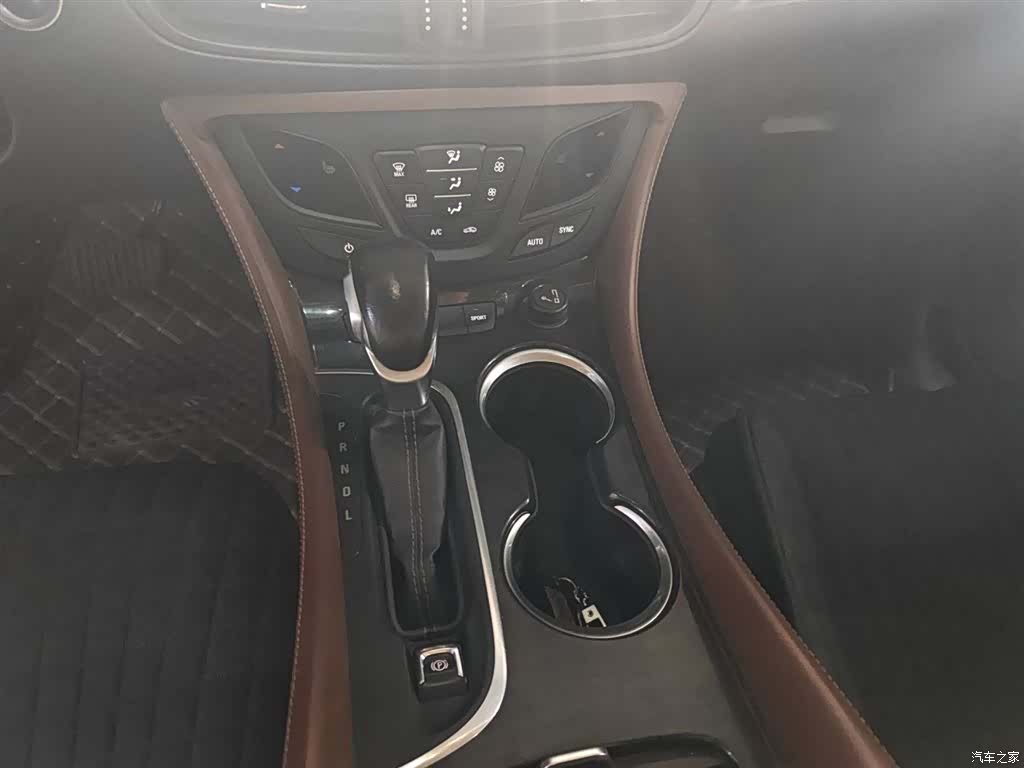 Buick Envision Plus, 2019 13
