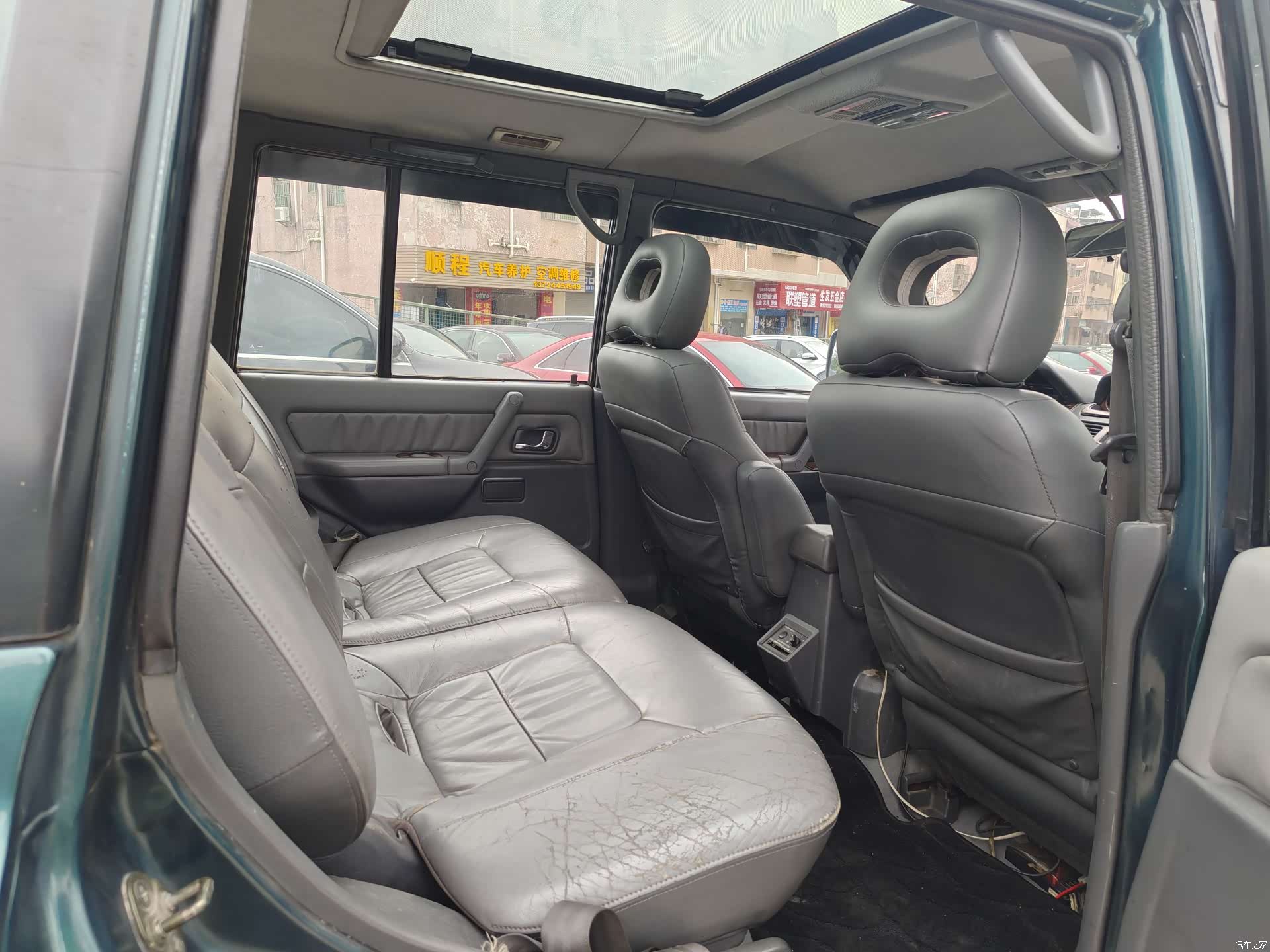 Mitsubishi Pajero, 1996 12