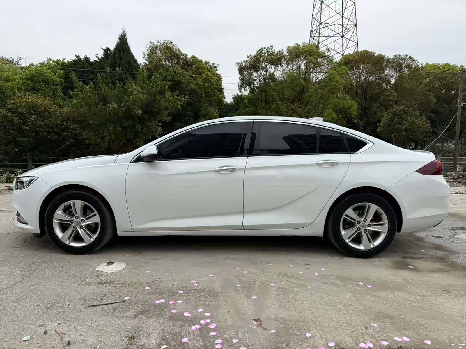 Buick Regal, 2020 4
