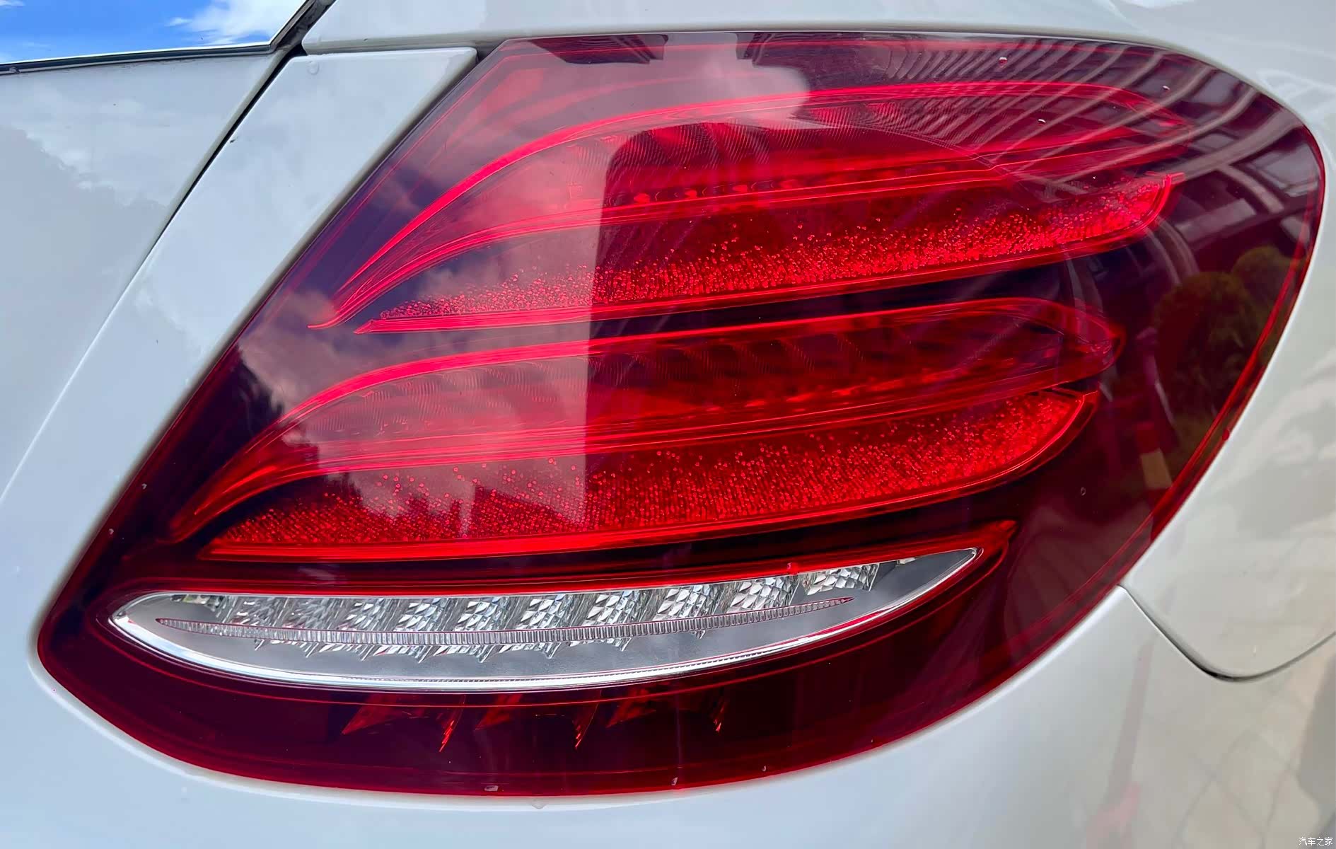 Mercedes-Benz E-Class, 2018 21