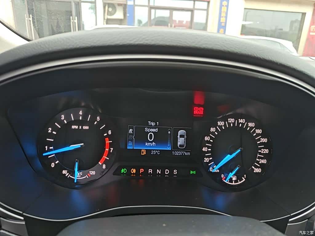 Ford Mondeo, 2017 12