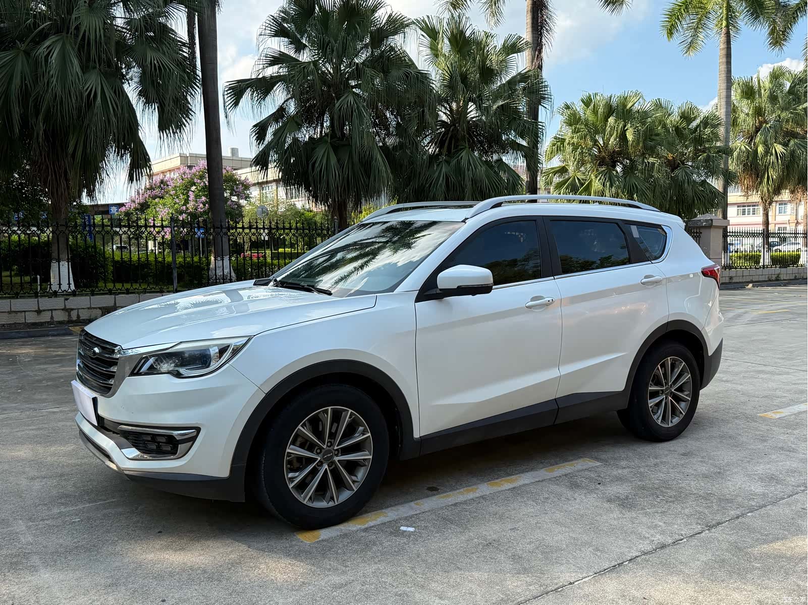 Jetour X70, 2019 1