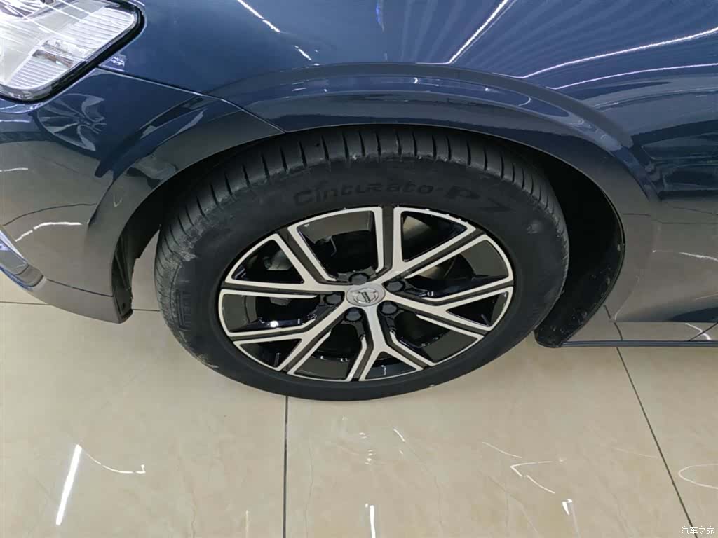 Volvo S60, 2023 23