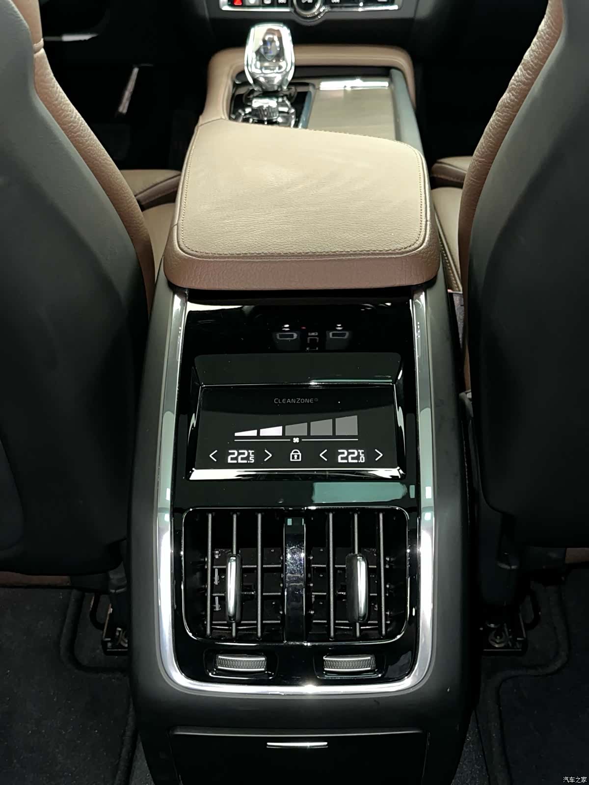 Volvo S90, 2022 21