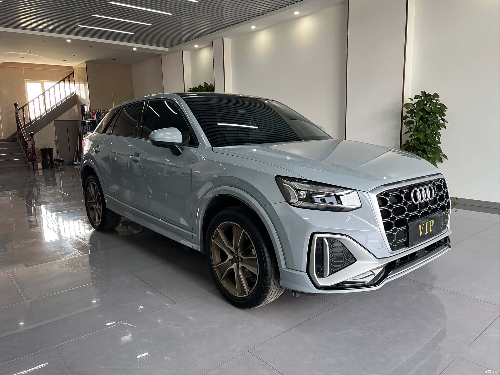 Audi Q2L, 2022 3